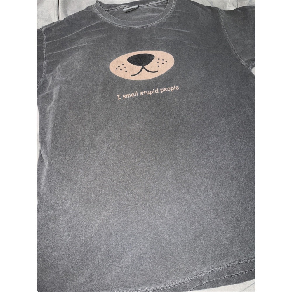 Spoiled Rotten Dogs I Smell Stupid People Men's size Large Distressed Tee Shirt